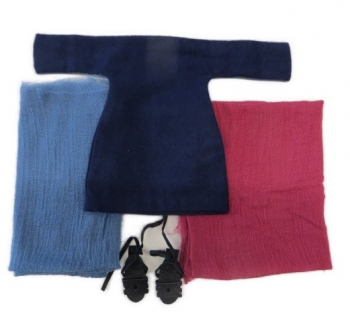 Frauenkleid Blau mit 2 Schleiern